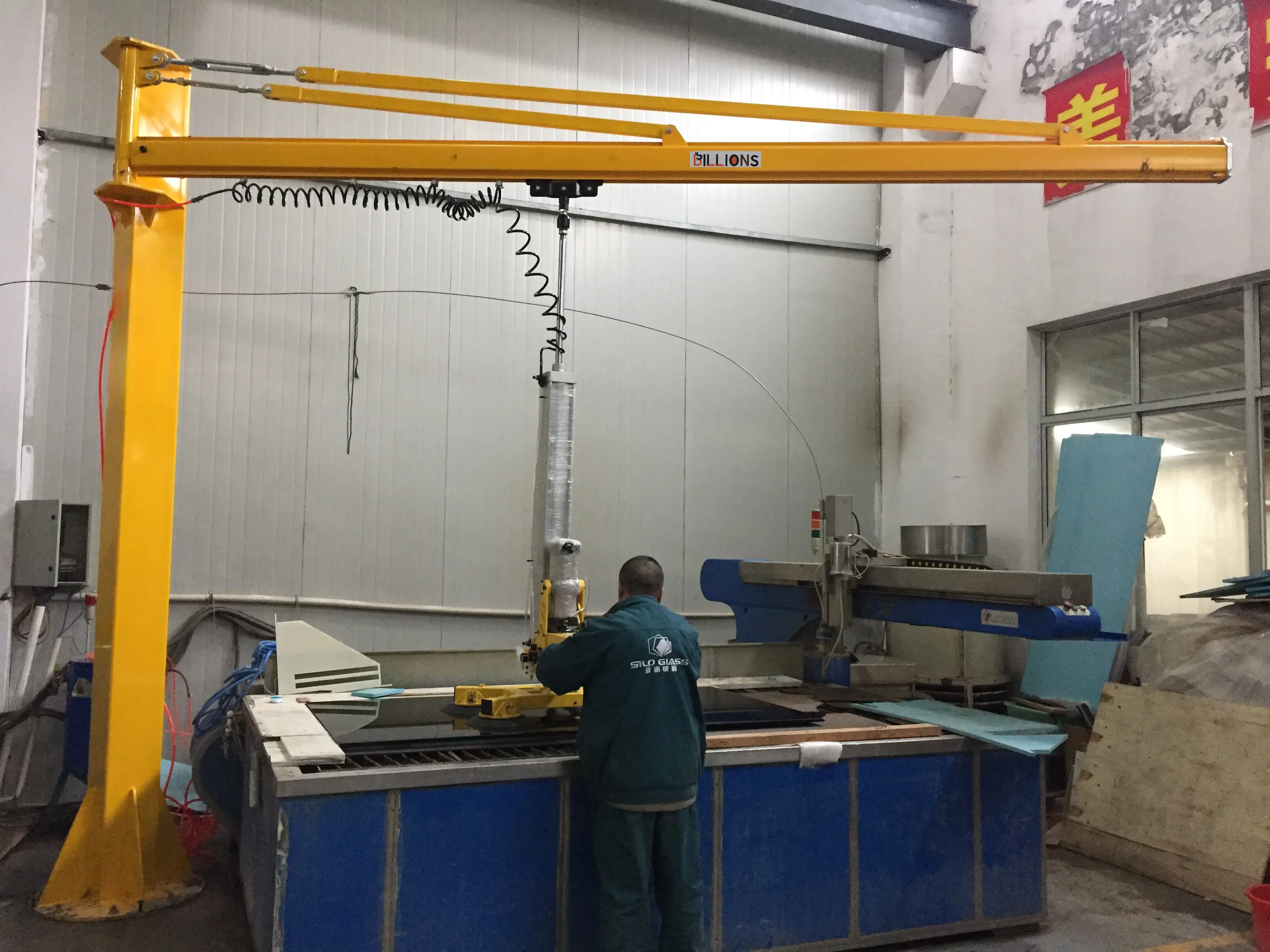 Vacuum glass lifting equipment for cutting table and BILLIONS LIFTER air glass lifter for lamination line